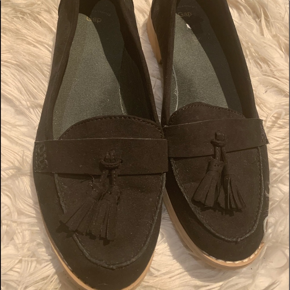 Like New Gap Loafers/ Flats